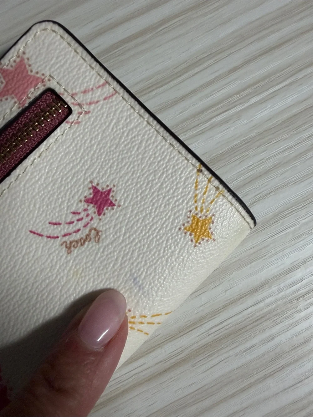 Coach Star Slim Zip Wallet with Shooting Star Print!! EUC